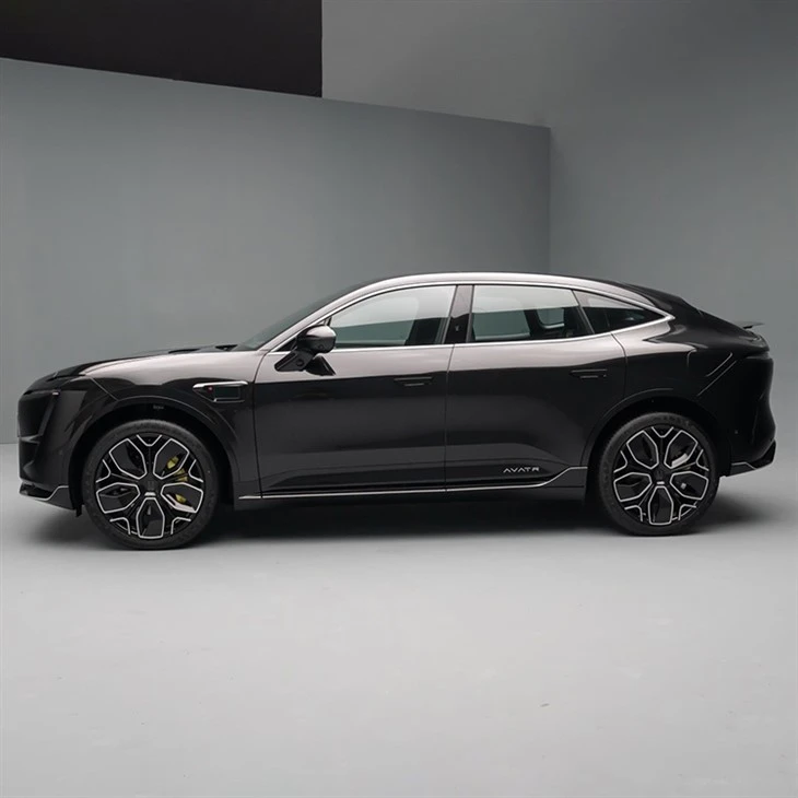 AVATR 011 Urban Luxury SUV.