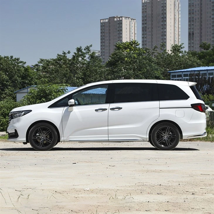 Honda Odyssey 6 SEATS MPV