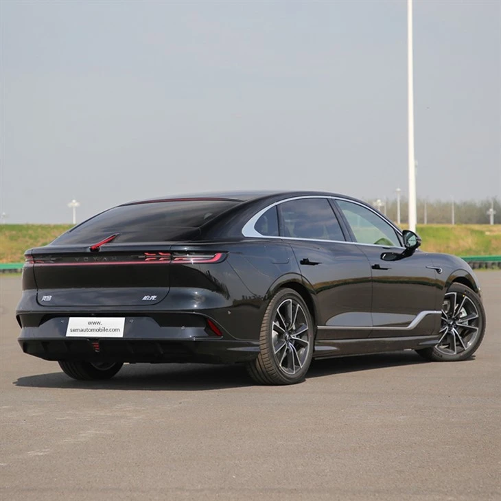 dongfeng Voyah Passion Sedan 