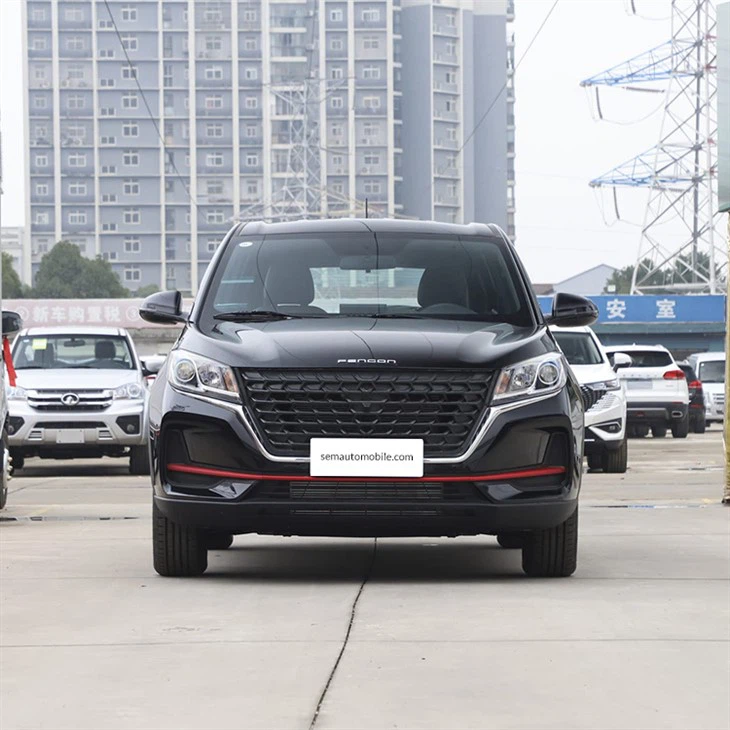 dongfeng Fengon 500 SUV