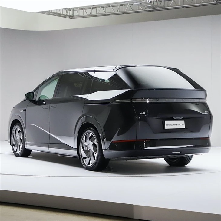 XPeng X9 New Auto MPV